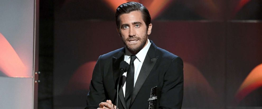 hollywood-film-awards-gyllenhaal-gty-jef-171106_12x5_992