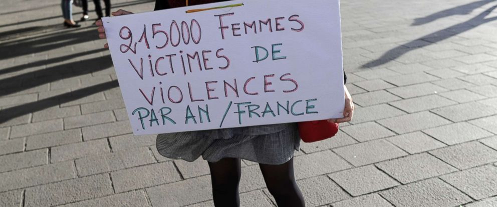 sexual-harrasment-protest-paris-gty-mem-171116_12x5_992