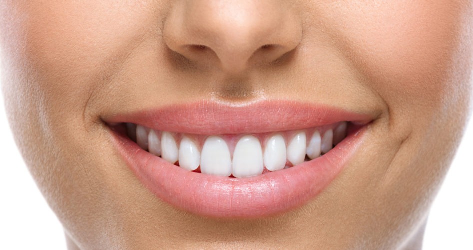 5 Reasons How a Great Smile Boosts Confidence in Business