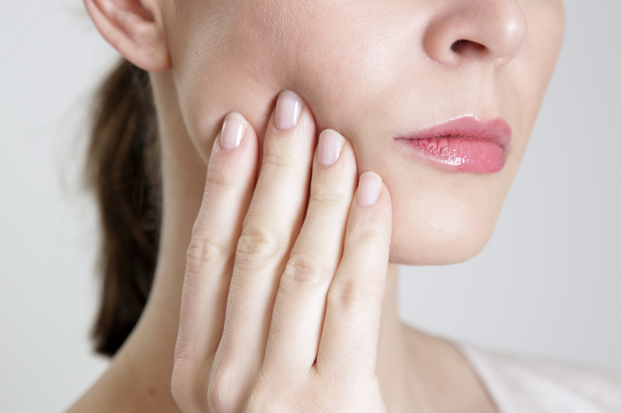How to Stop Sensitive Teeth Pain Immediately