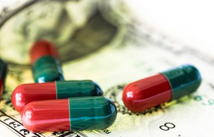 7 Ways to Save on Prescription Drugs Without Insurance