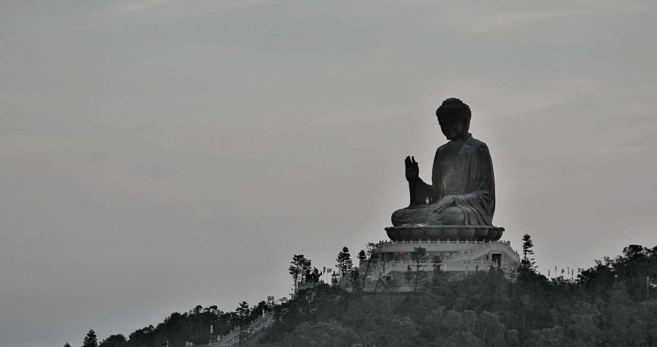 5 Ways the Eightfold Path of Buddhism Can Improve Your