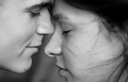 15 Signs Your Relationship is at a Turning Point (for